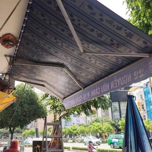 Lắp mái hiên di động giá rẻ tại Hà Nội