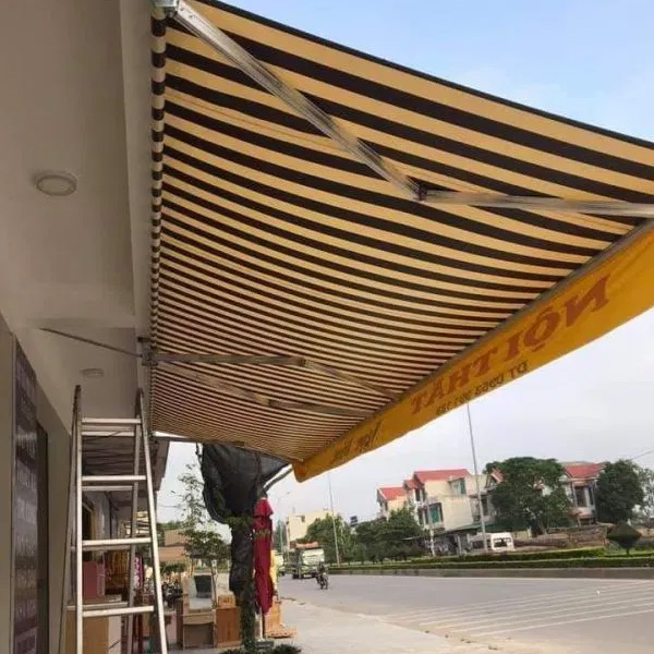 Lắp mái hiên di động giá rẻ tại Hà Nội
