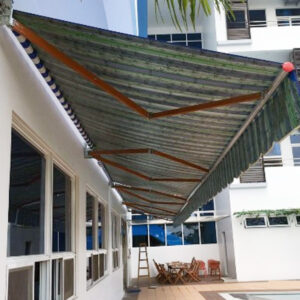 Lắp đặt mái hiên di động tay quay Hà Nội và các tỉnh phía Bắc