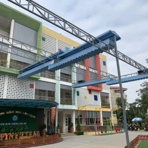 Thi công mái xếp trường học